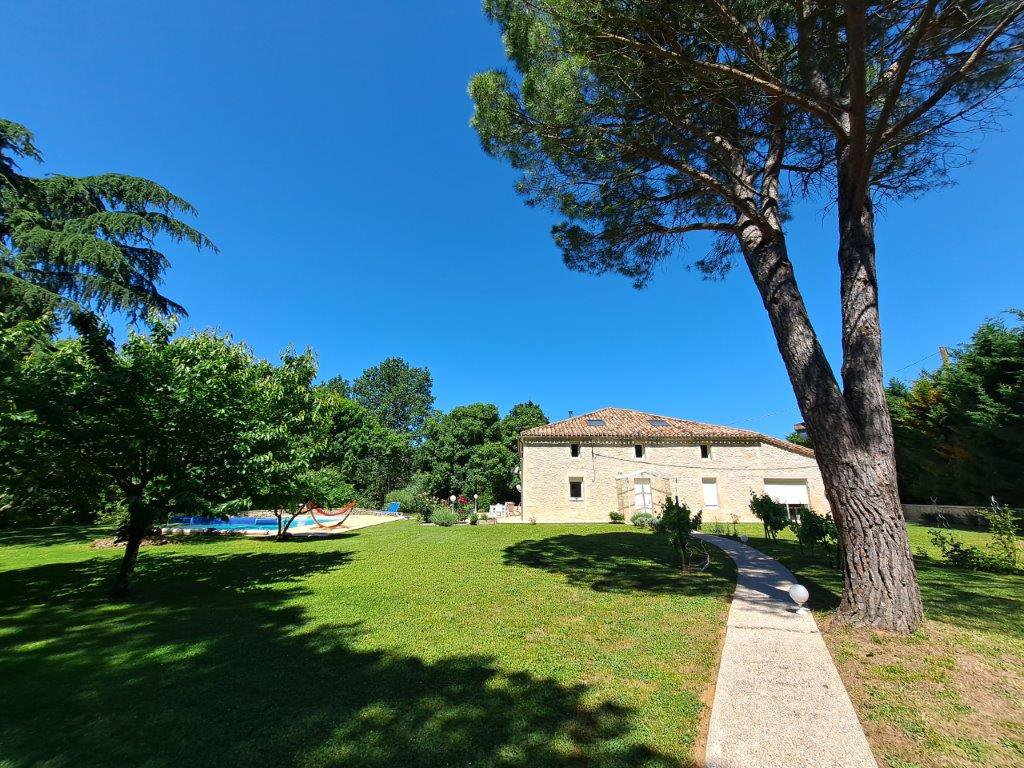 B&D France 33323 Gascogne (33).jpg