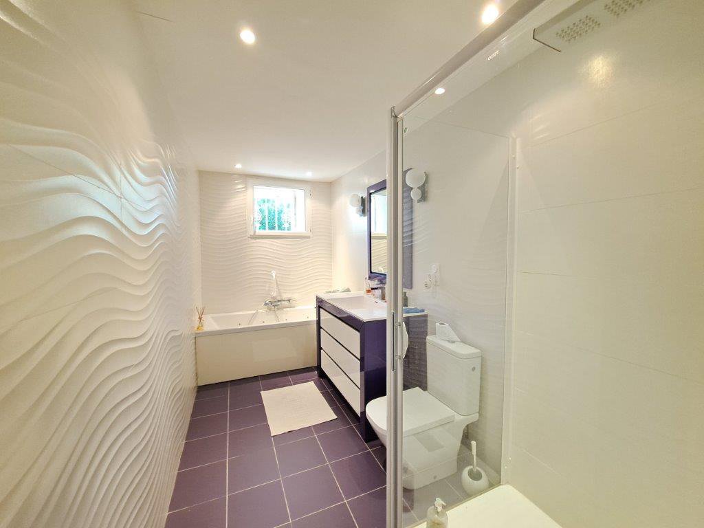 B&D France 33349 Gascogne (1).jpg