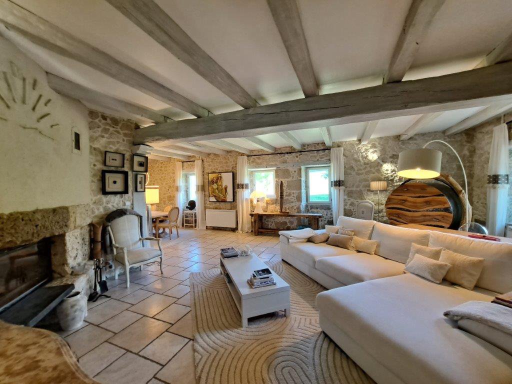 B&D France 33354 Gascogne (11).jpg