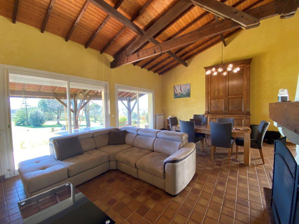 B&D France 33374 Gascogne (8).jpg