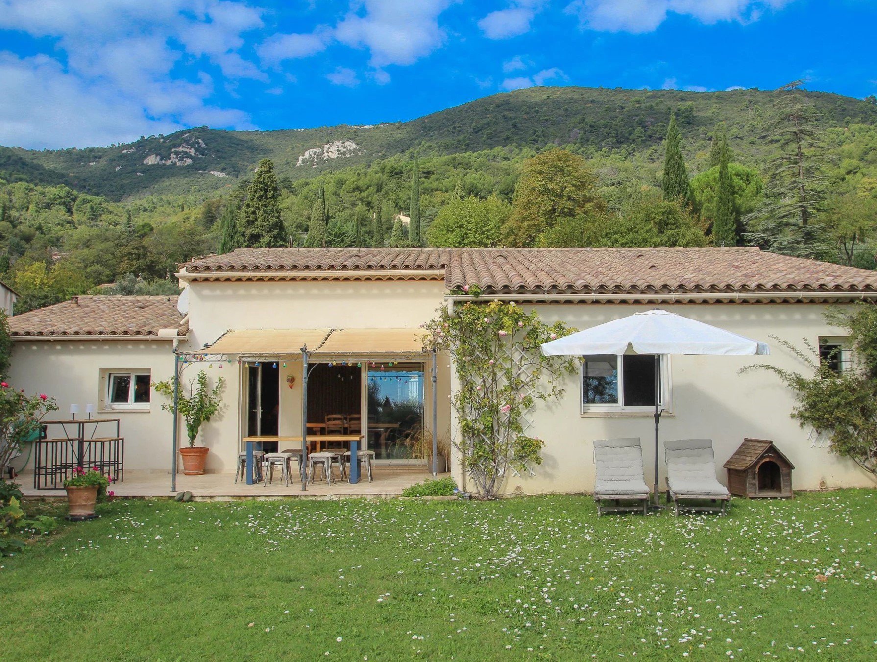 B&D France 3338 Provence (17).jpg