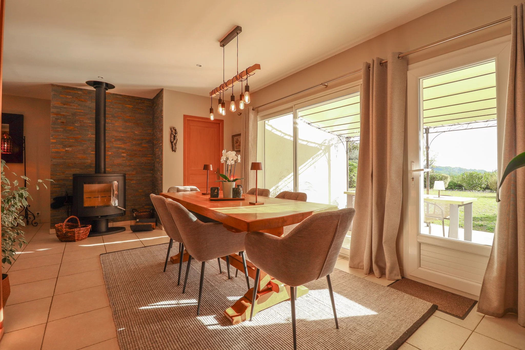 B&D France 3338 Provence (24).jpg