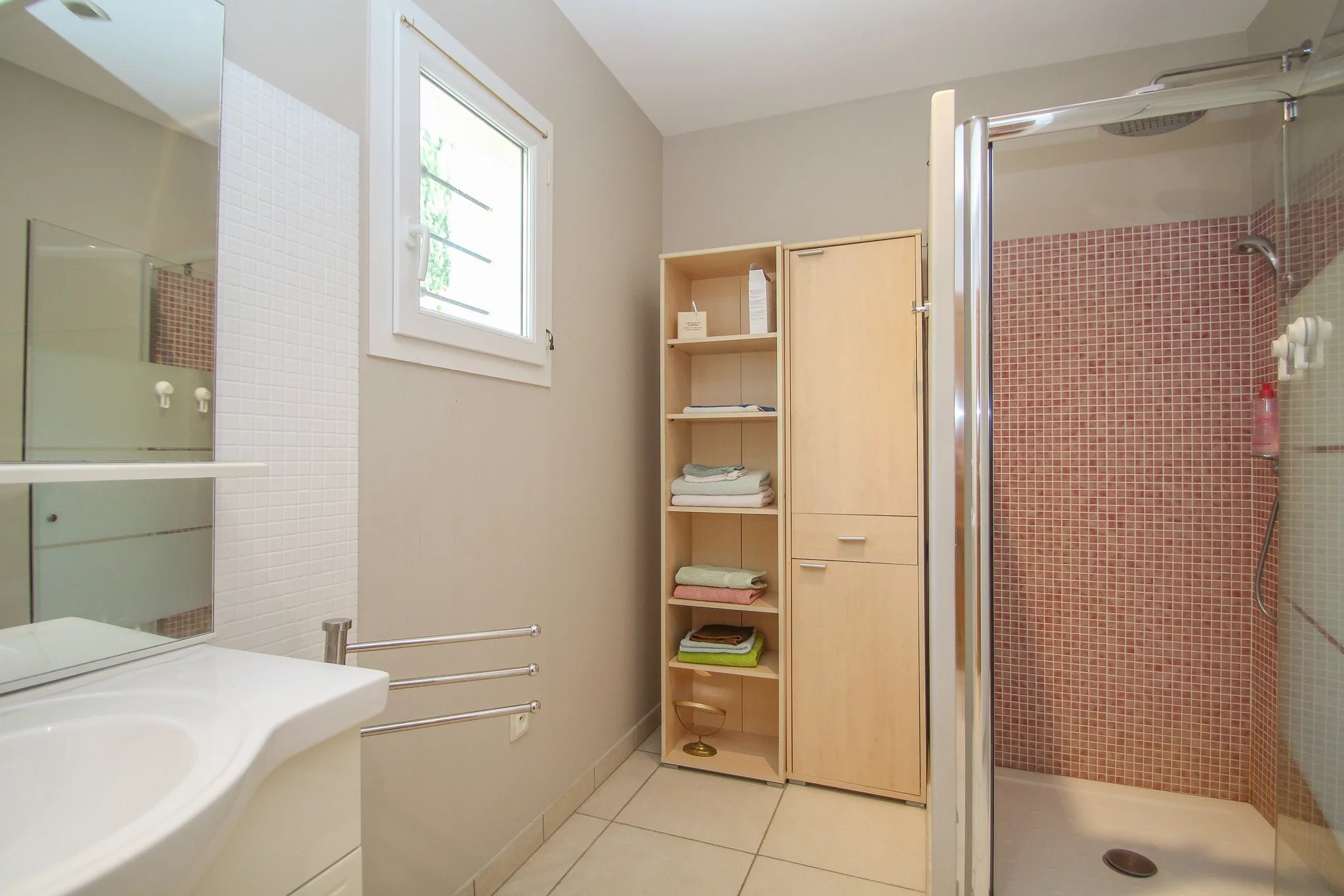 B&D France 3338 Provence (4).jpg