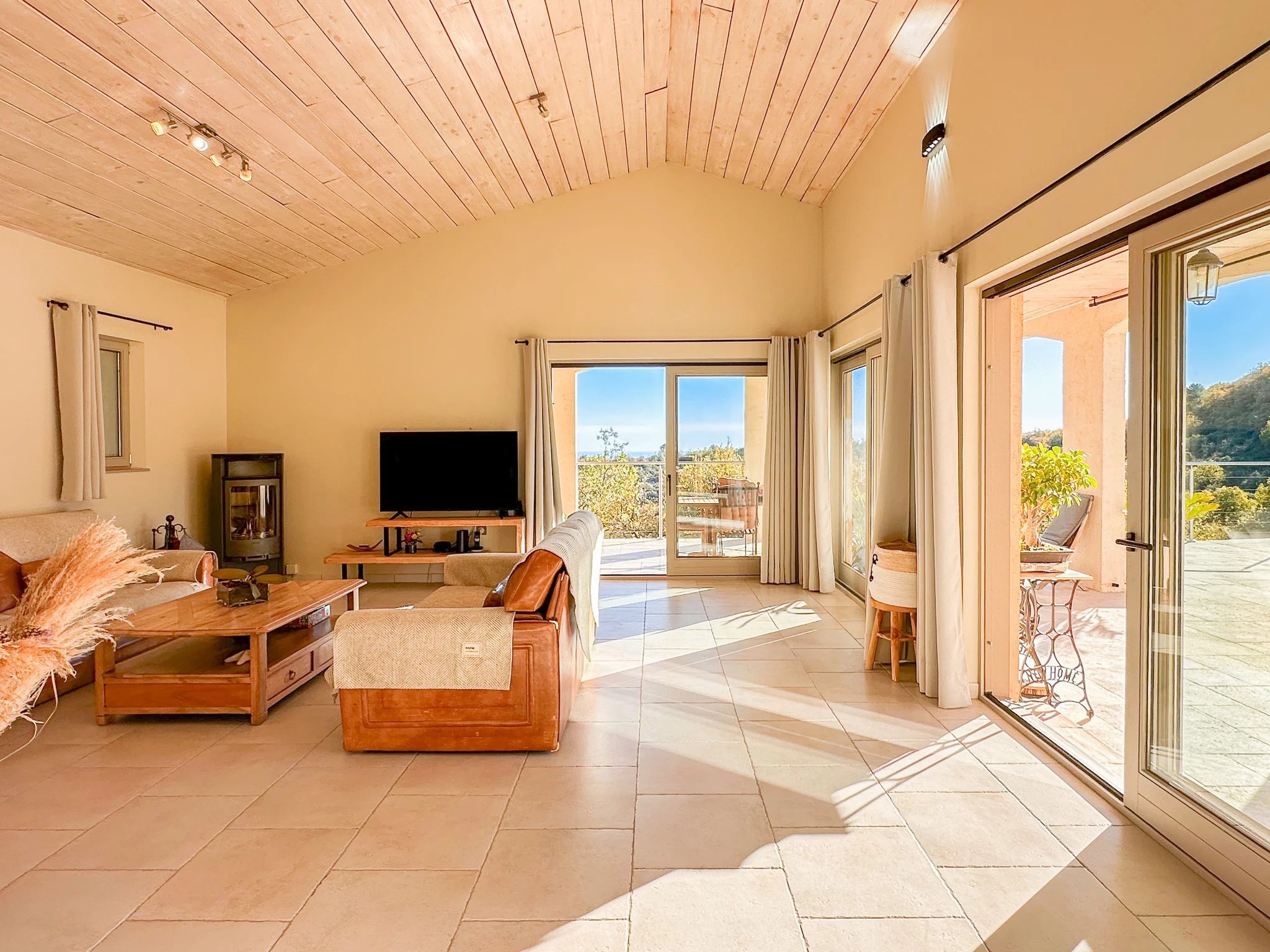 B&D France 3390 Provence (17).jpg