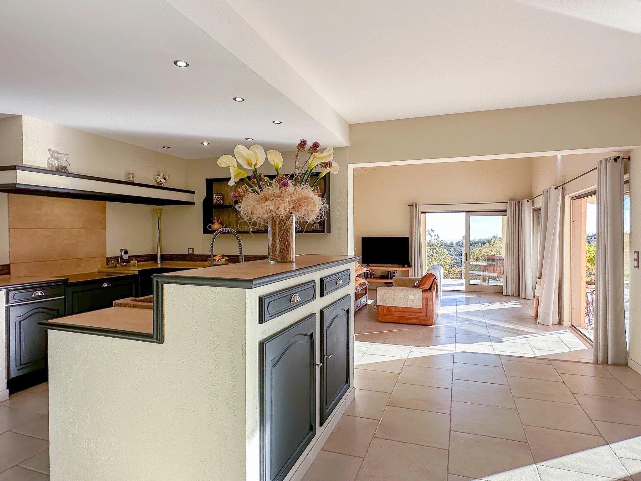 B&D France 3390 Provence (19).jpg