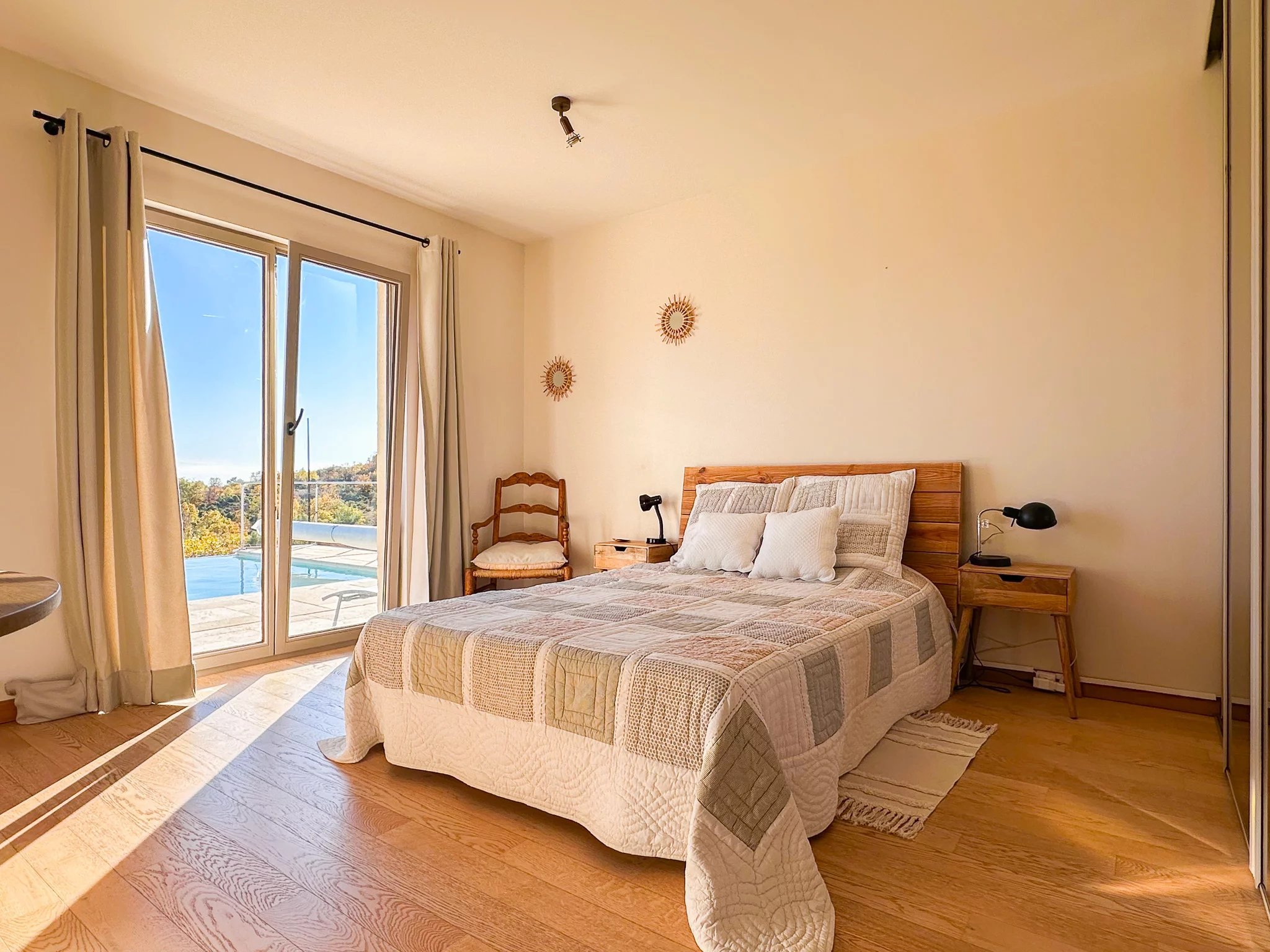 B&D France 3390 Provence (2).jpg