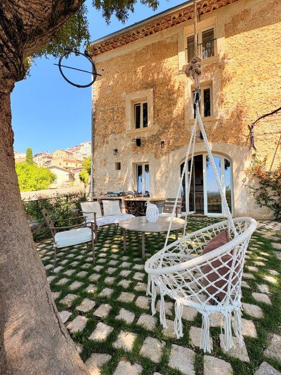 B&D France 3391 Provence (16).jpg