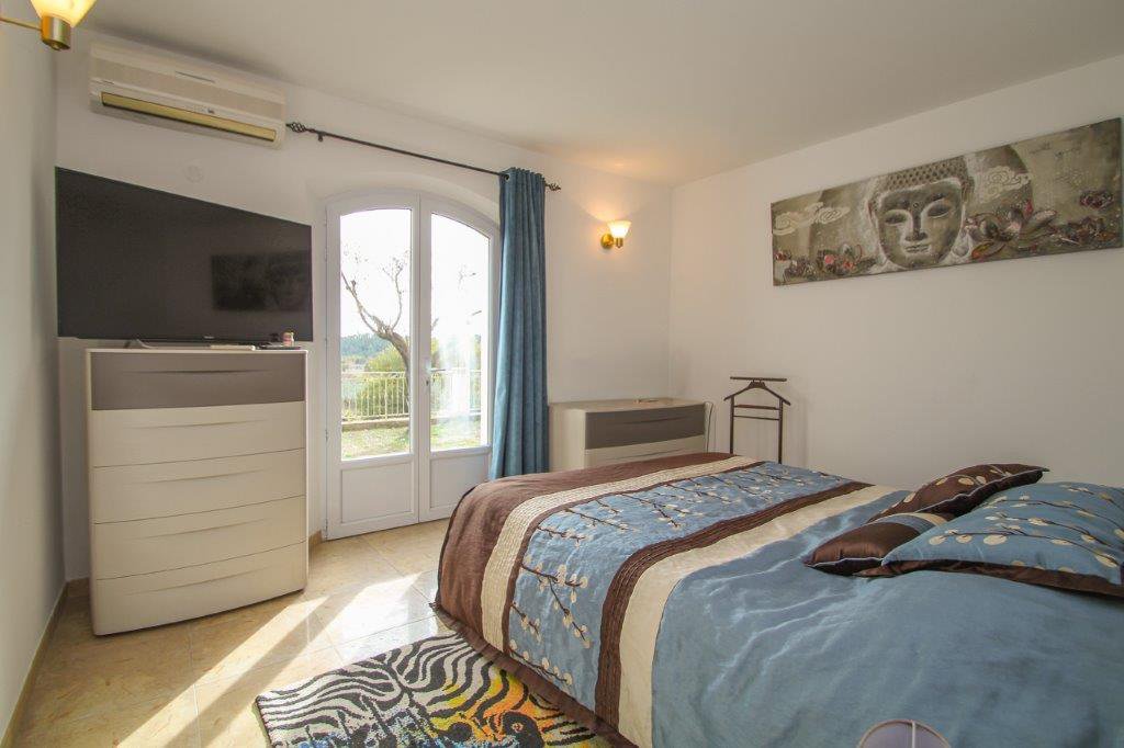 B&D France 3394 Provence (17).jpg