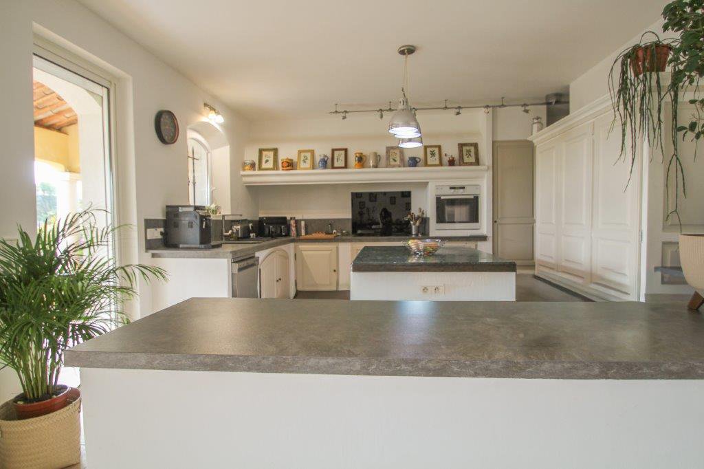 B&D France 3394 Provence (22).jpg