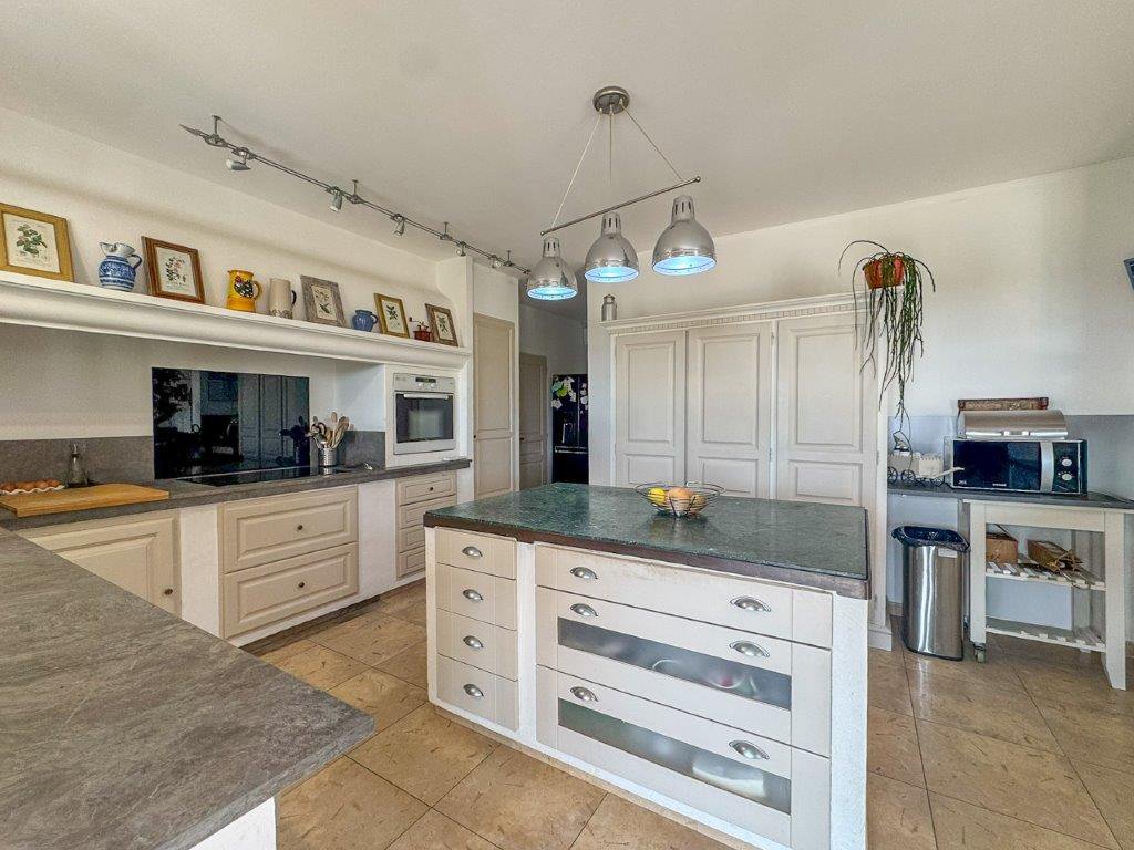 B&D France 3394 Provence (9).jpg