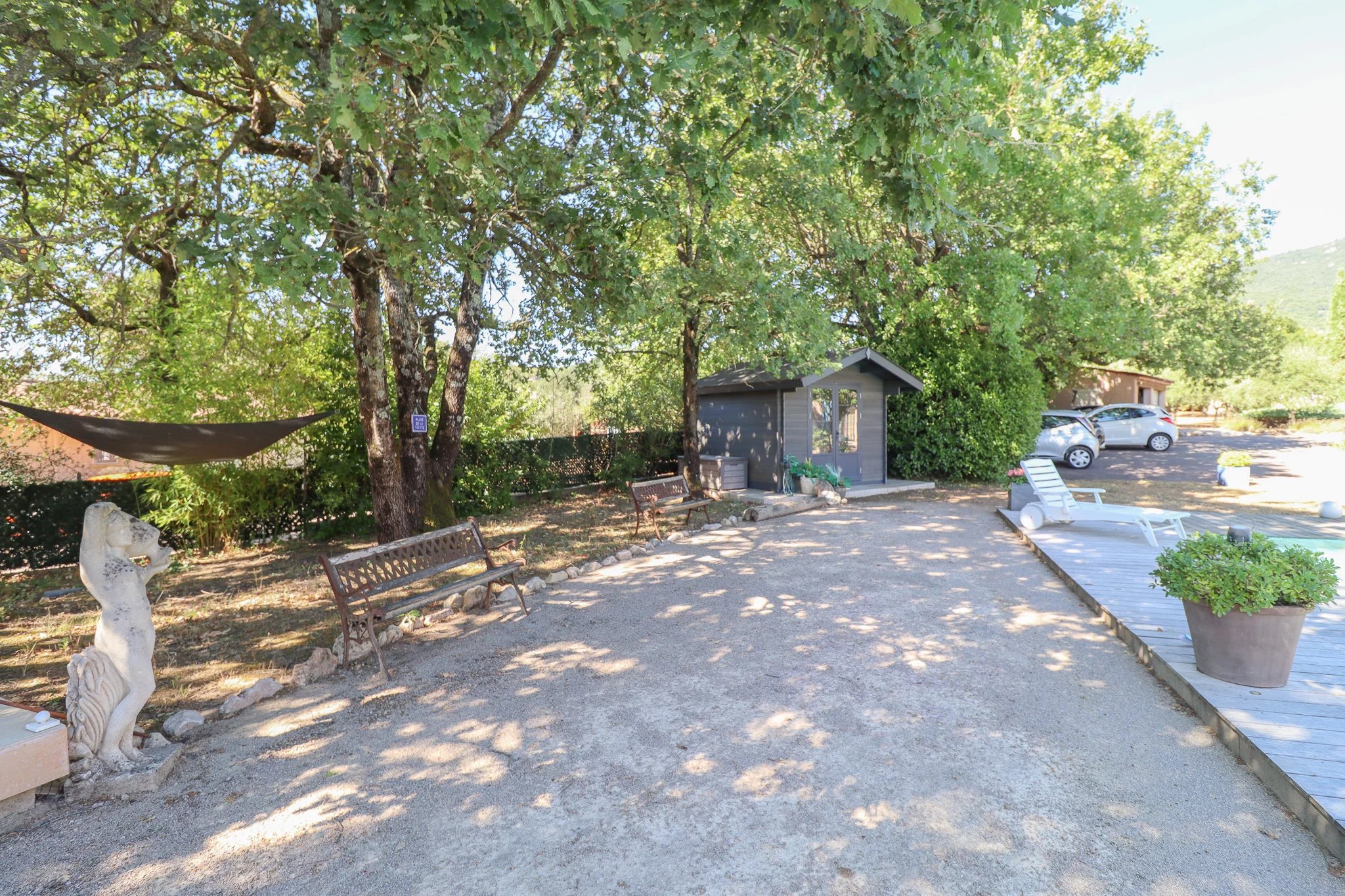 B&D France 3395 Provence (18).jpg