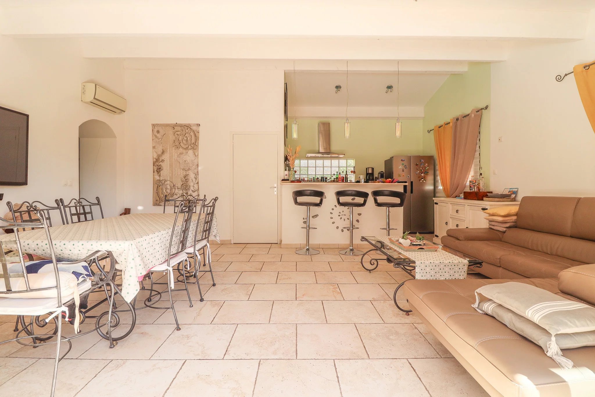 B&D France 3395 Provence (2).jpg