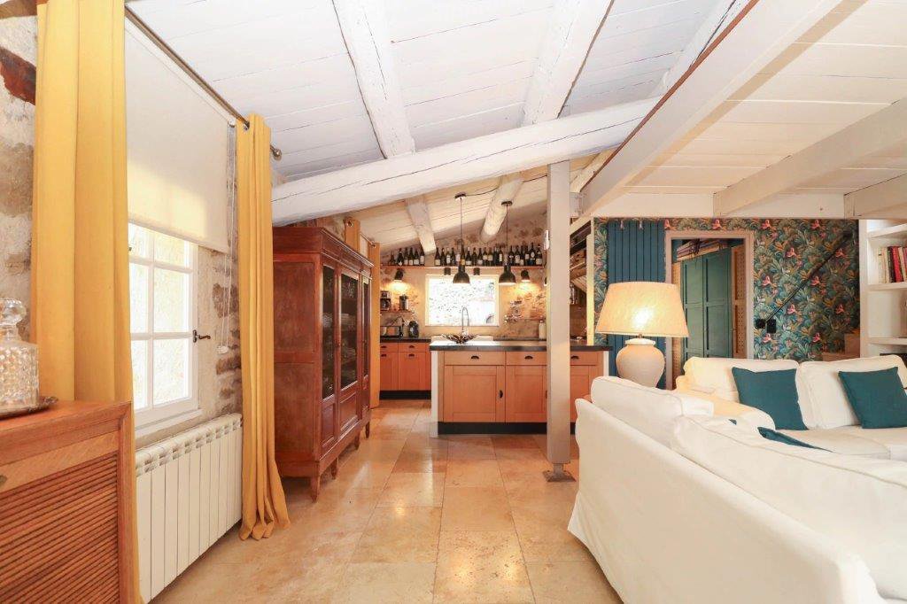 B&D France 3396 Provence (2).jpg