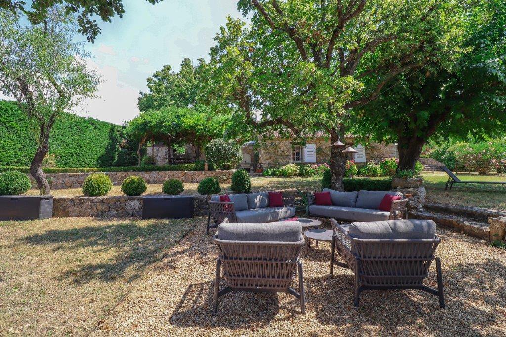 B&D France 3396 Provence (20).jpg