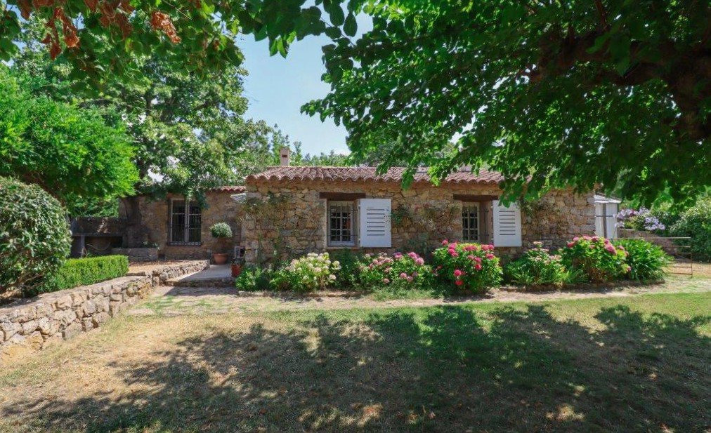 B&D France 3396 Provence (25).jpg