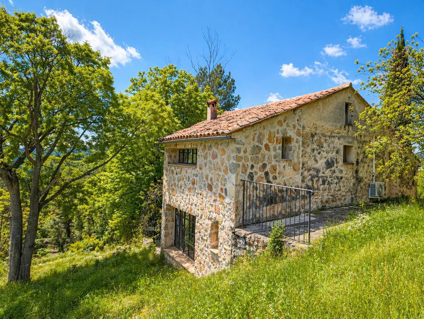 B&D France 3399 Provence (20).jpg