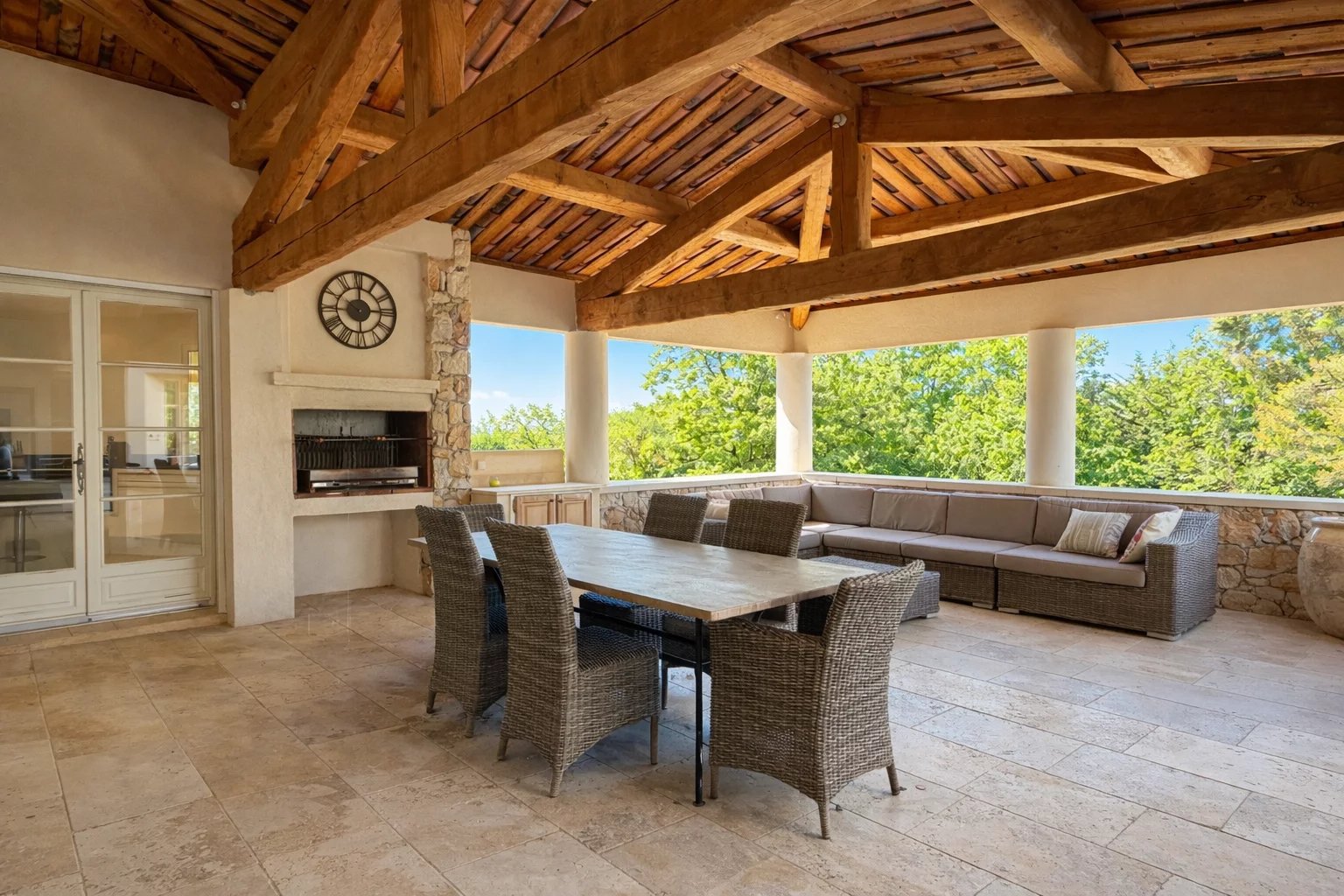 B&D France 3400 Provence (12).jpg