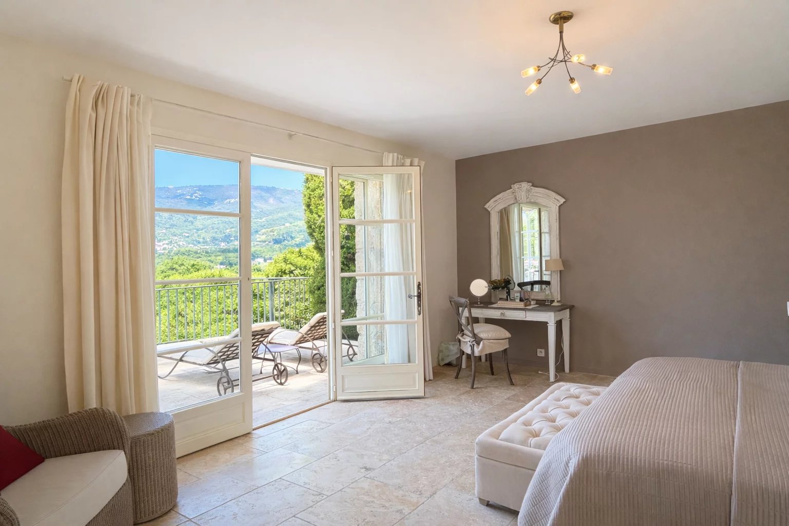 B&D France 3400 Provence (13).jpg