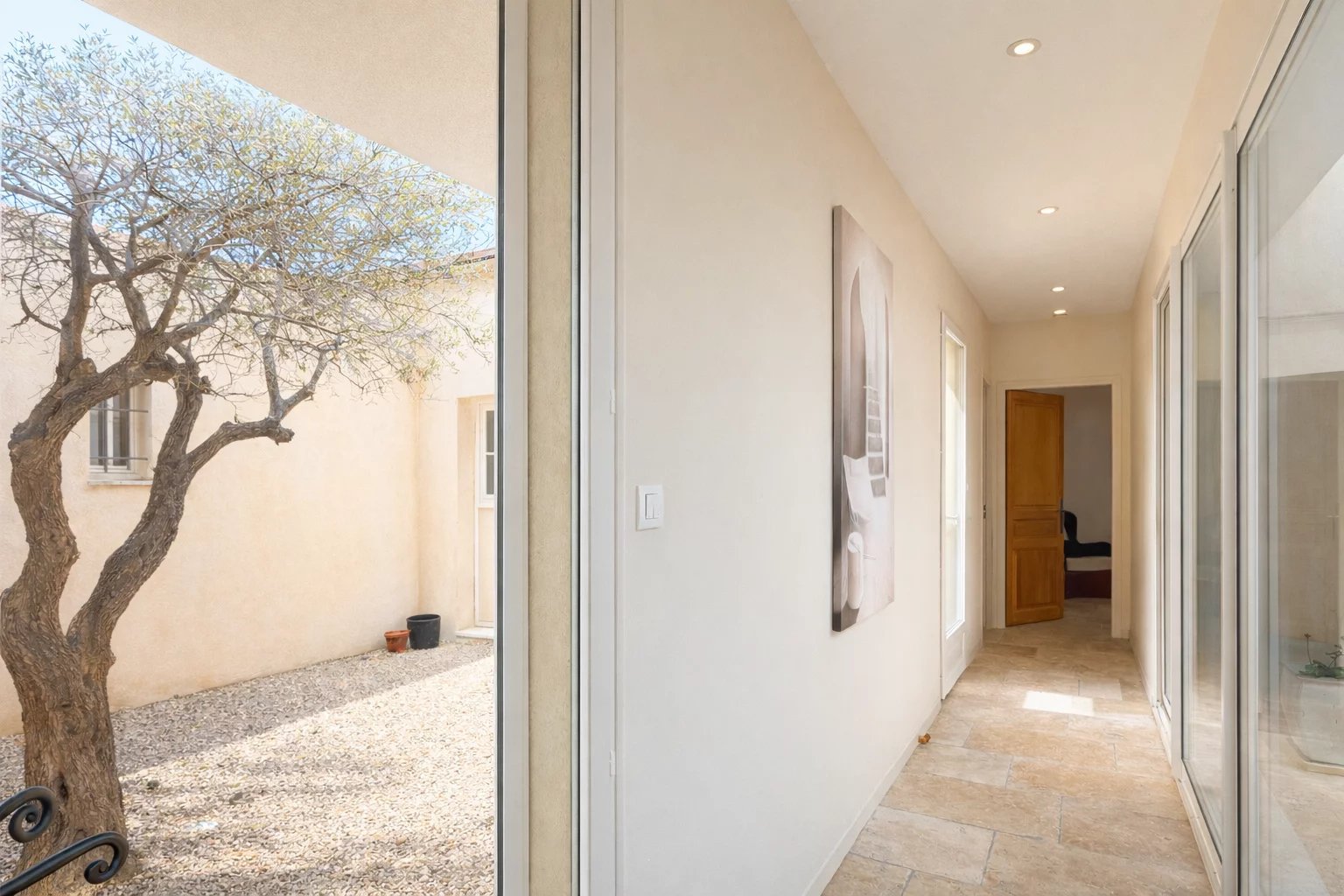 B&D France 3400 Provence (18).jpg