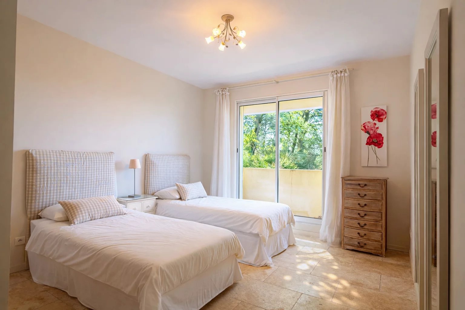 B&D France 3400 Provence (25).jpg