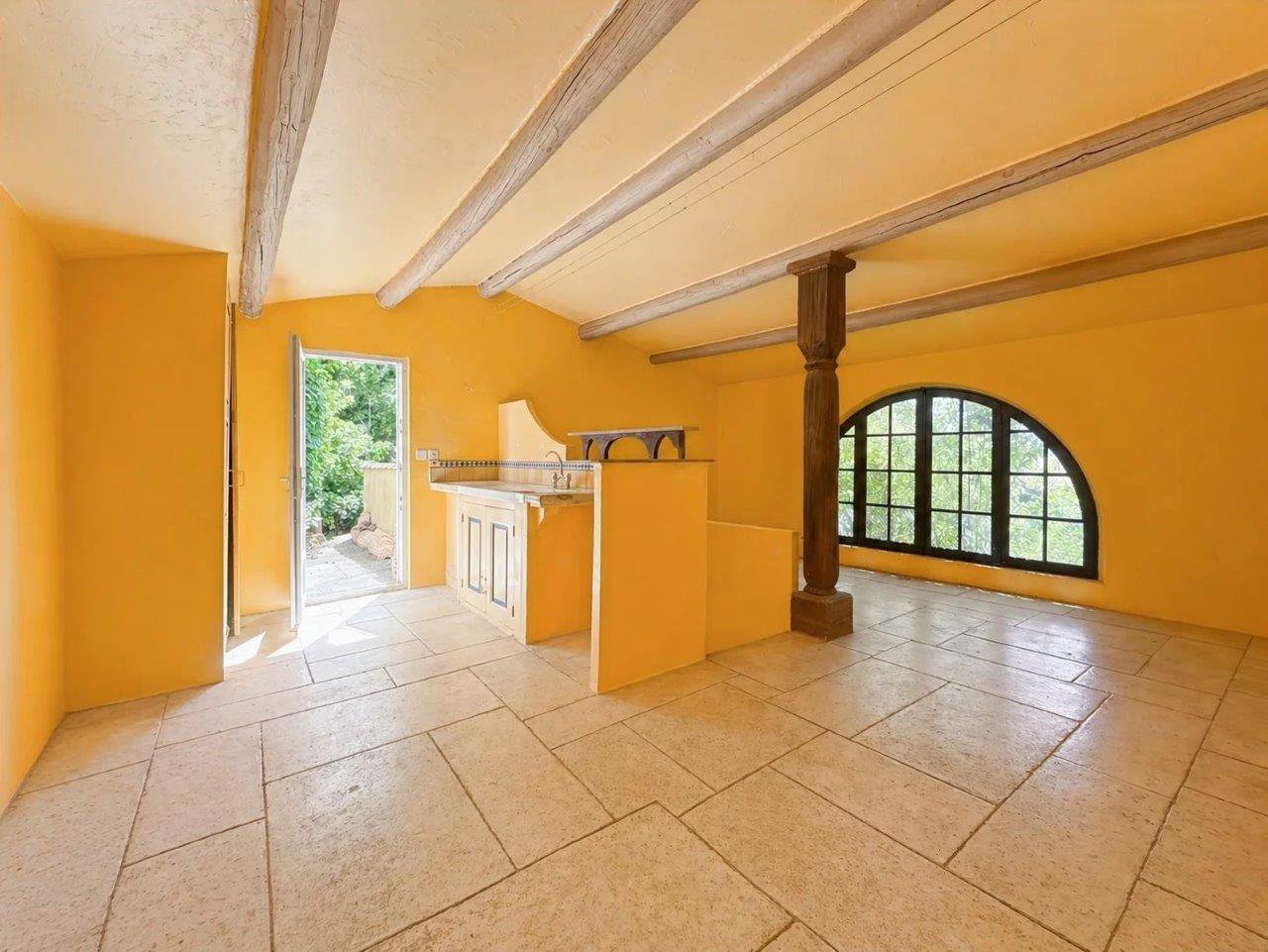 B&D France 3403 Provence (20).jpg