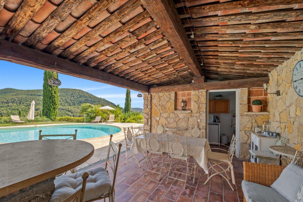 B&D France 3408 Provence (27).jpg