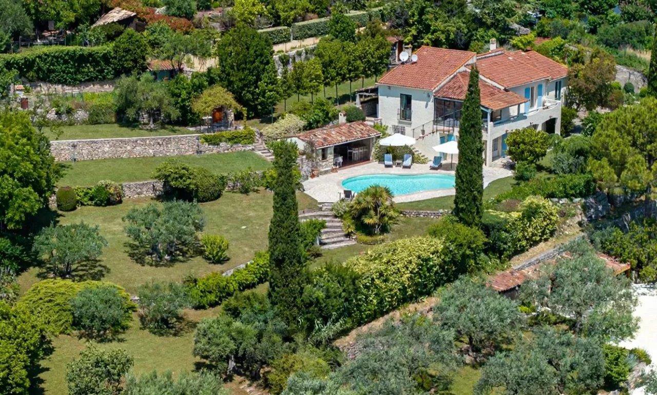 B&D France 3408 Provence (38).jpg