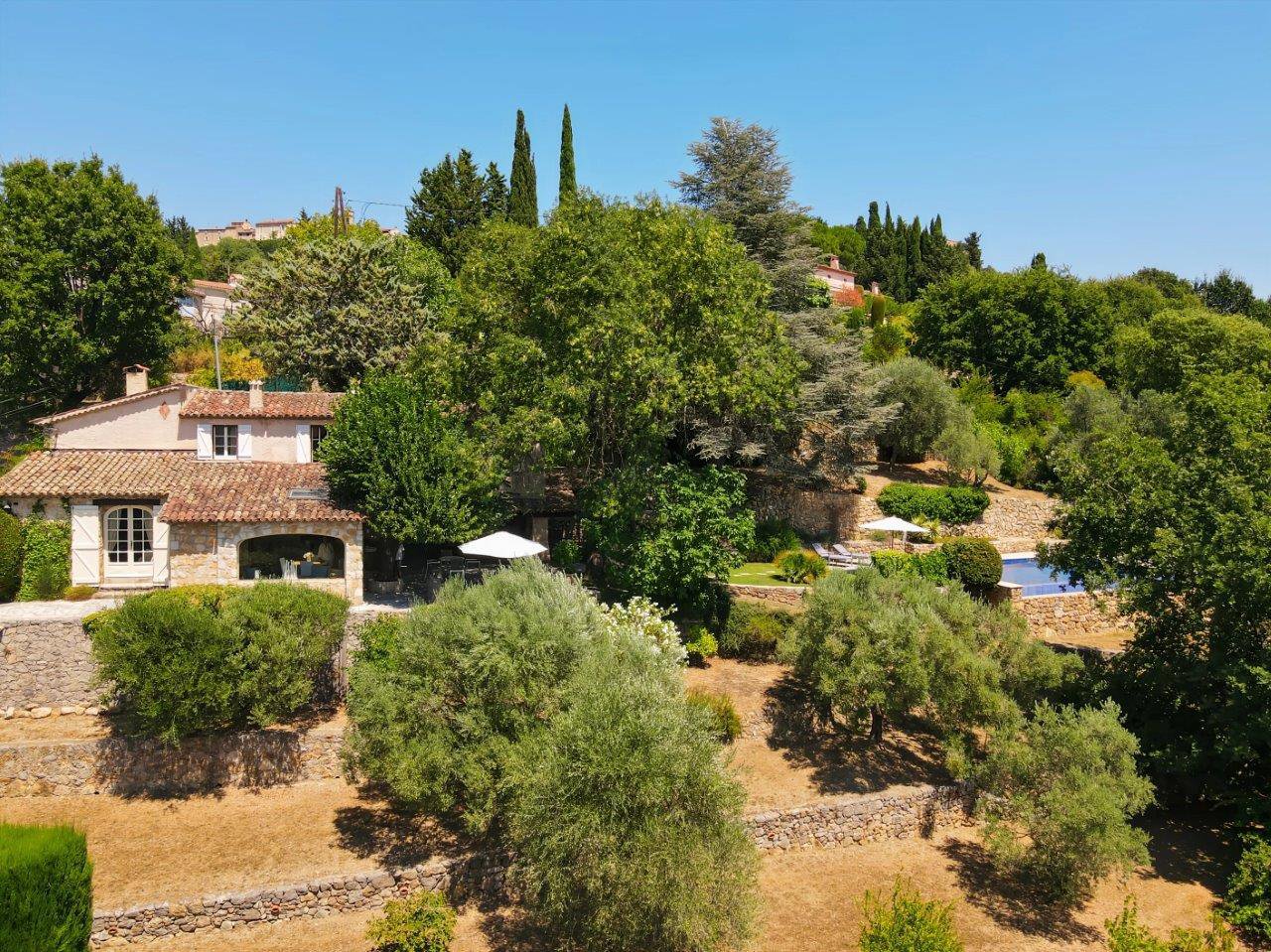 B&D France 3414 Provence (19).jpg