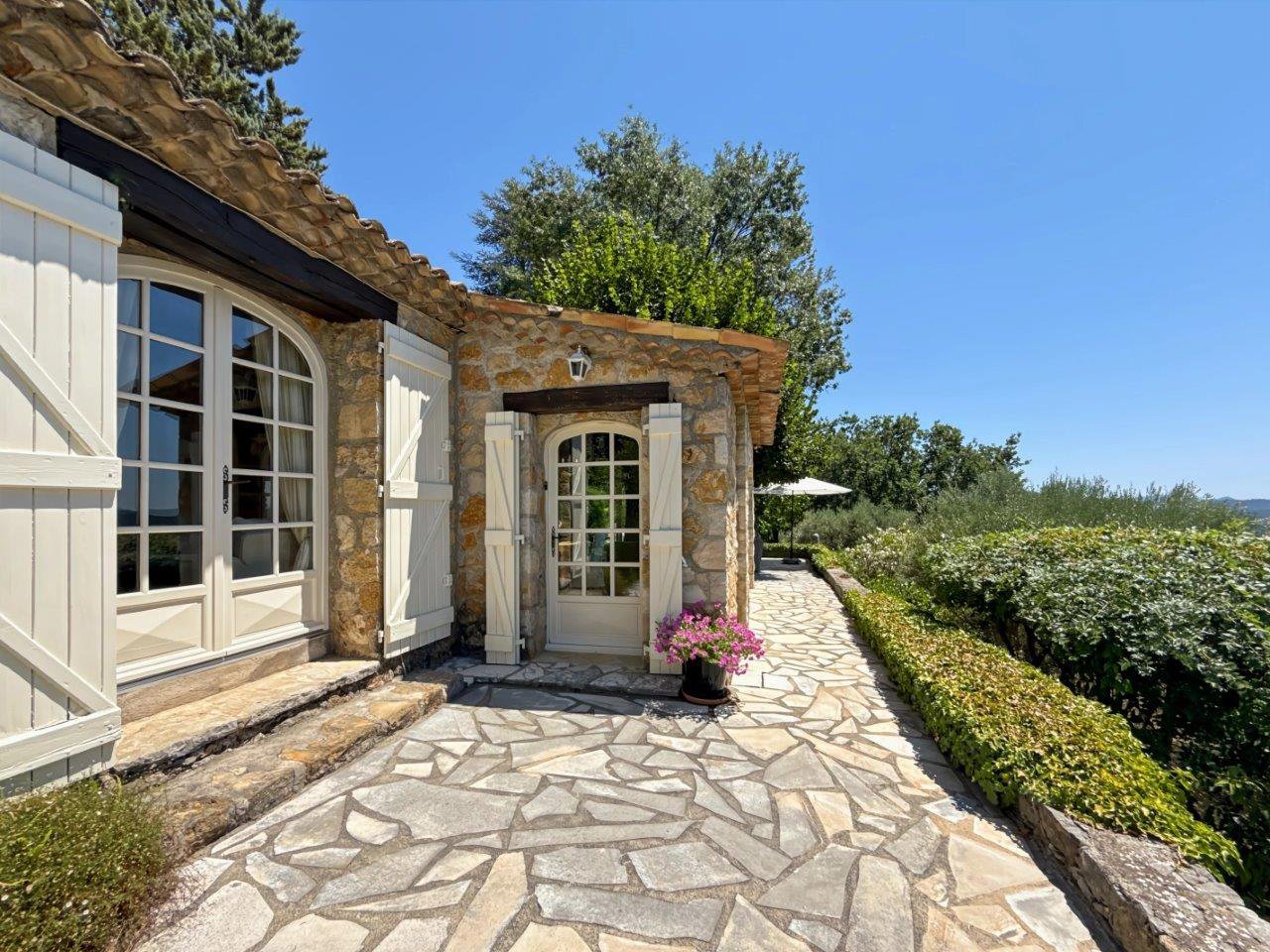 B&D France 3414 Provence (21).jpg