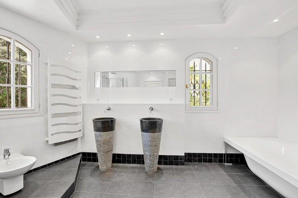 B&D France 4044 Cannes (10).jpg