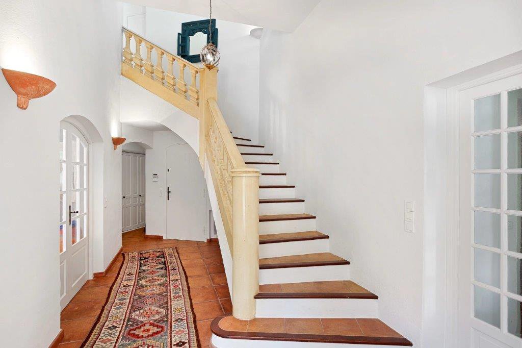 B&D France 4044 Cannes (2).jpg