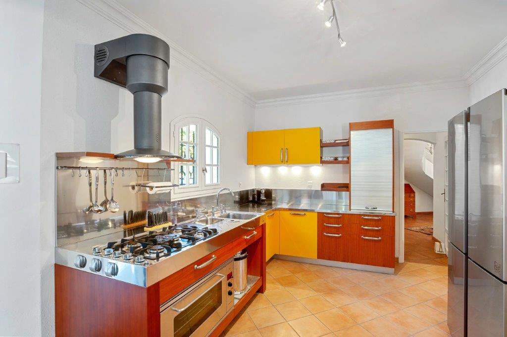 B&D France 4044 Cannes (26).jpg