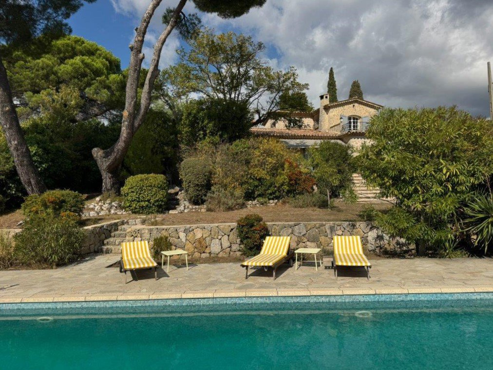 B&D France 4051 Côte d'Azur (85).jpg