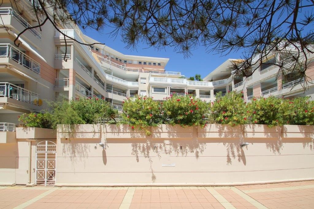 B&D France 4059 Côte (7)a.jpg