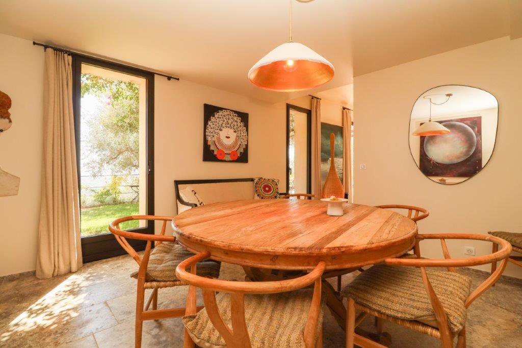 B&D France 4060 Côte d'Azur (3).jpg