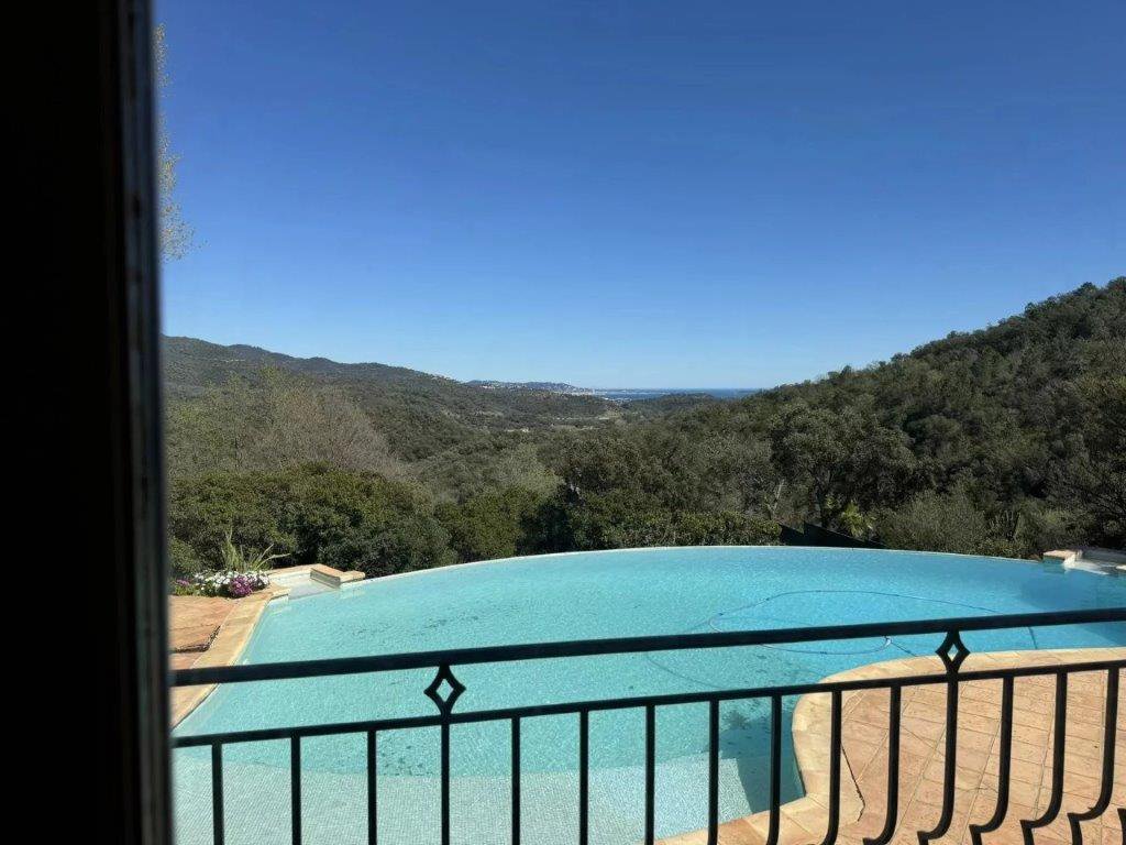 B&D France 4068 Côte d'Azur (19).jpg