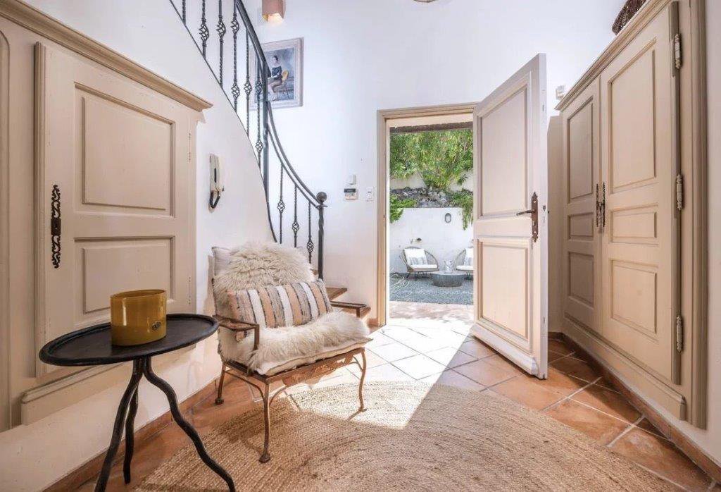 B&D France 4068 Côte d'Azur (7).jpg