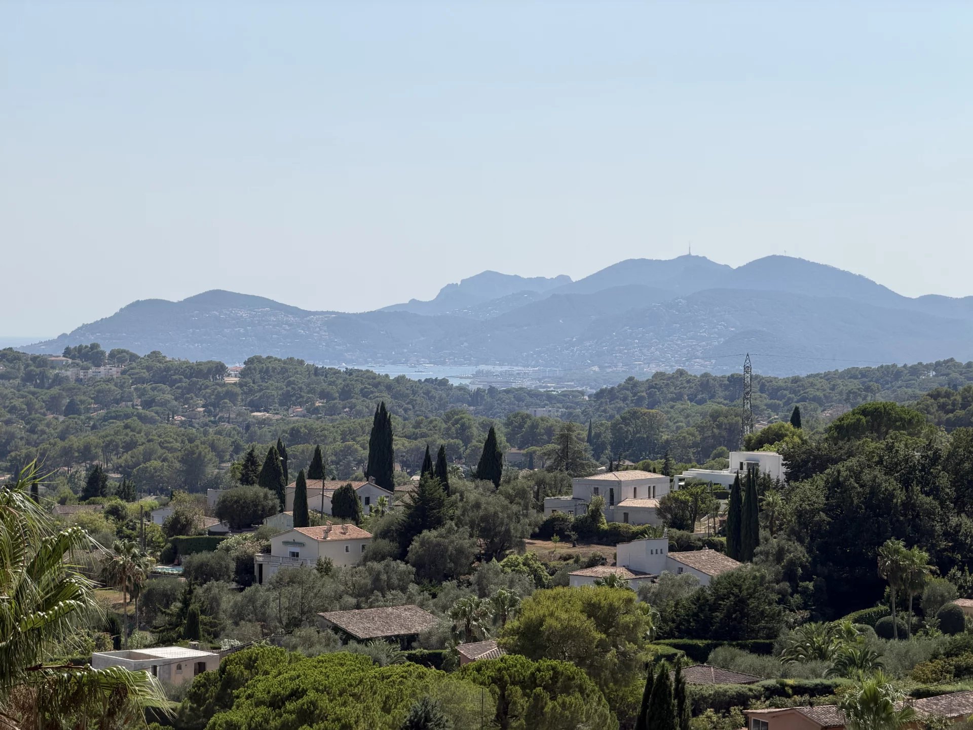 B&D France 4090 (9).jpg