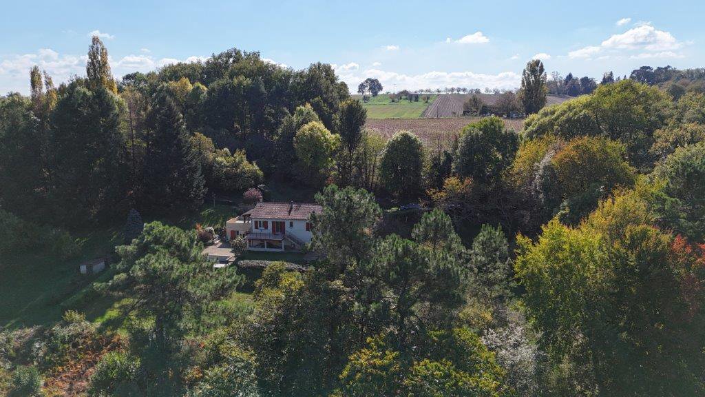 B&D France 426104 Dordogne (15).jpg