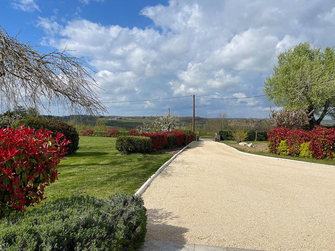 B&D France 438954 Gascogne (1).jpg