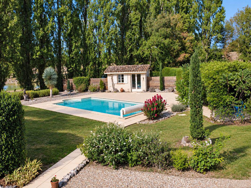B&D France 464696 (12).jpg