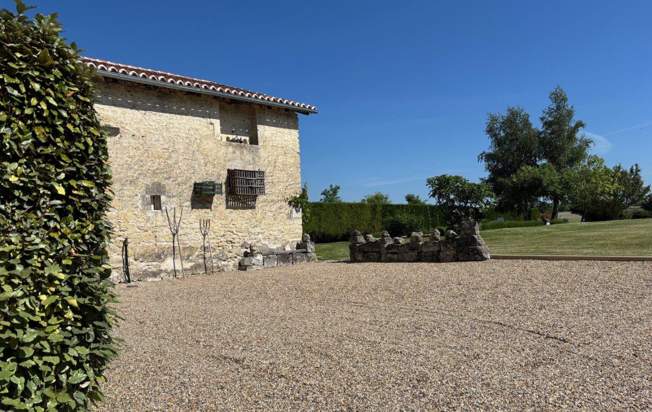 B&D France 6569 Dordogne (33).jpg