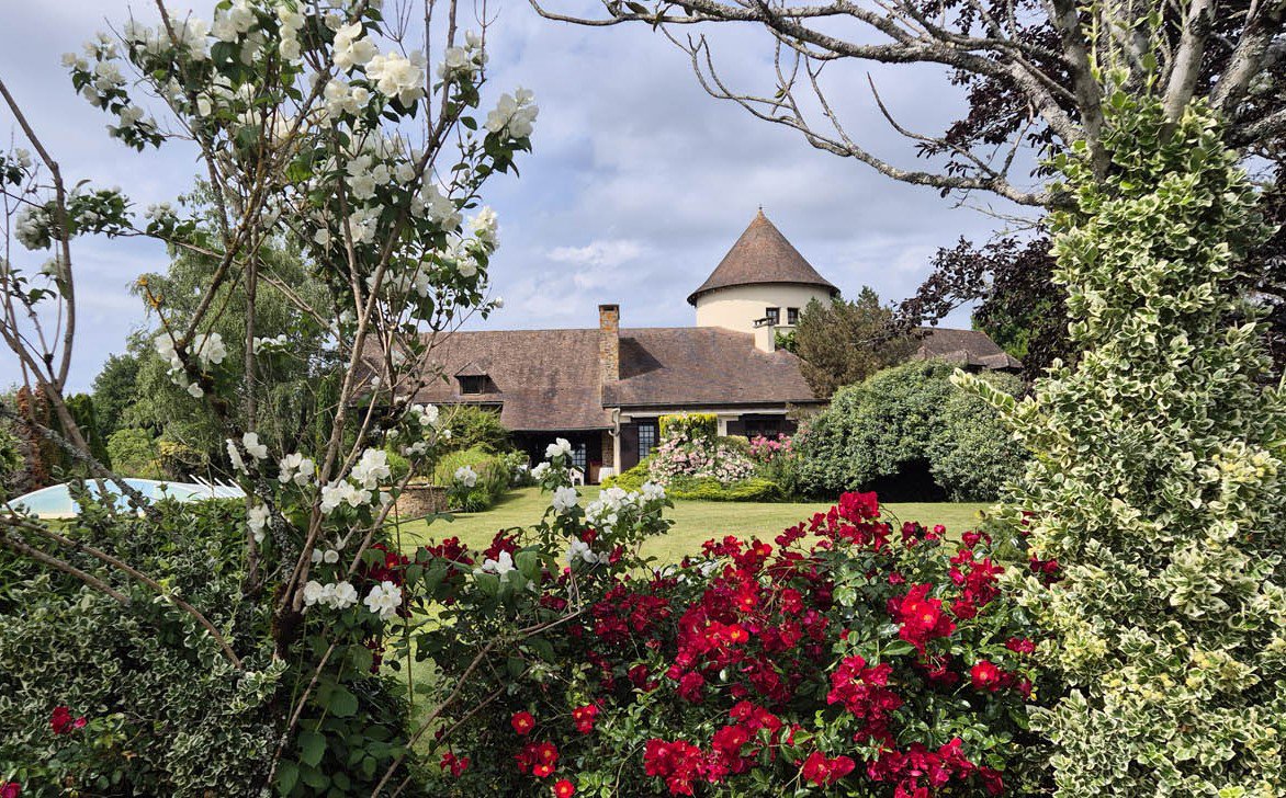 B&D France 6665 Dordogne (1).jpg