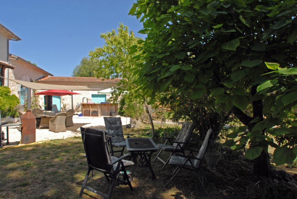 B&D France 6676 Dordogne (10).jpg