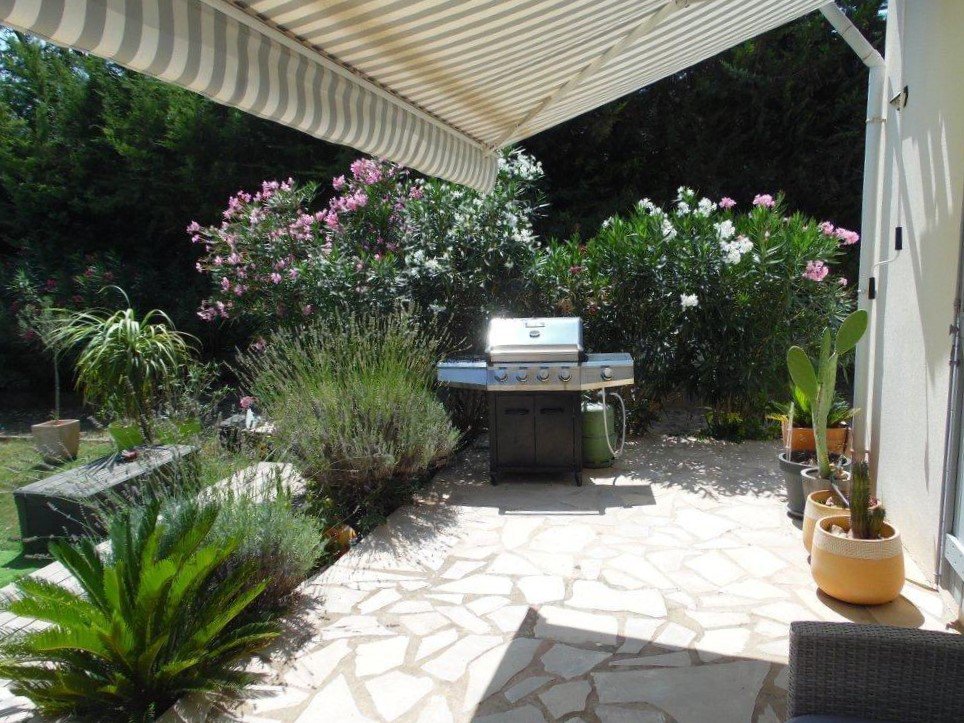 B&D France 90150 (15).jpg