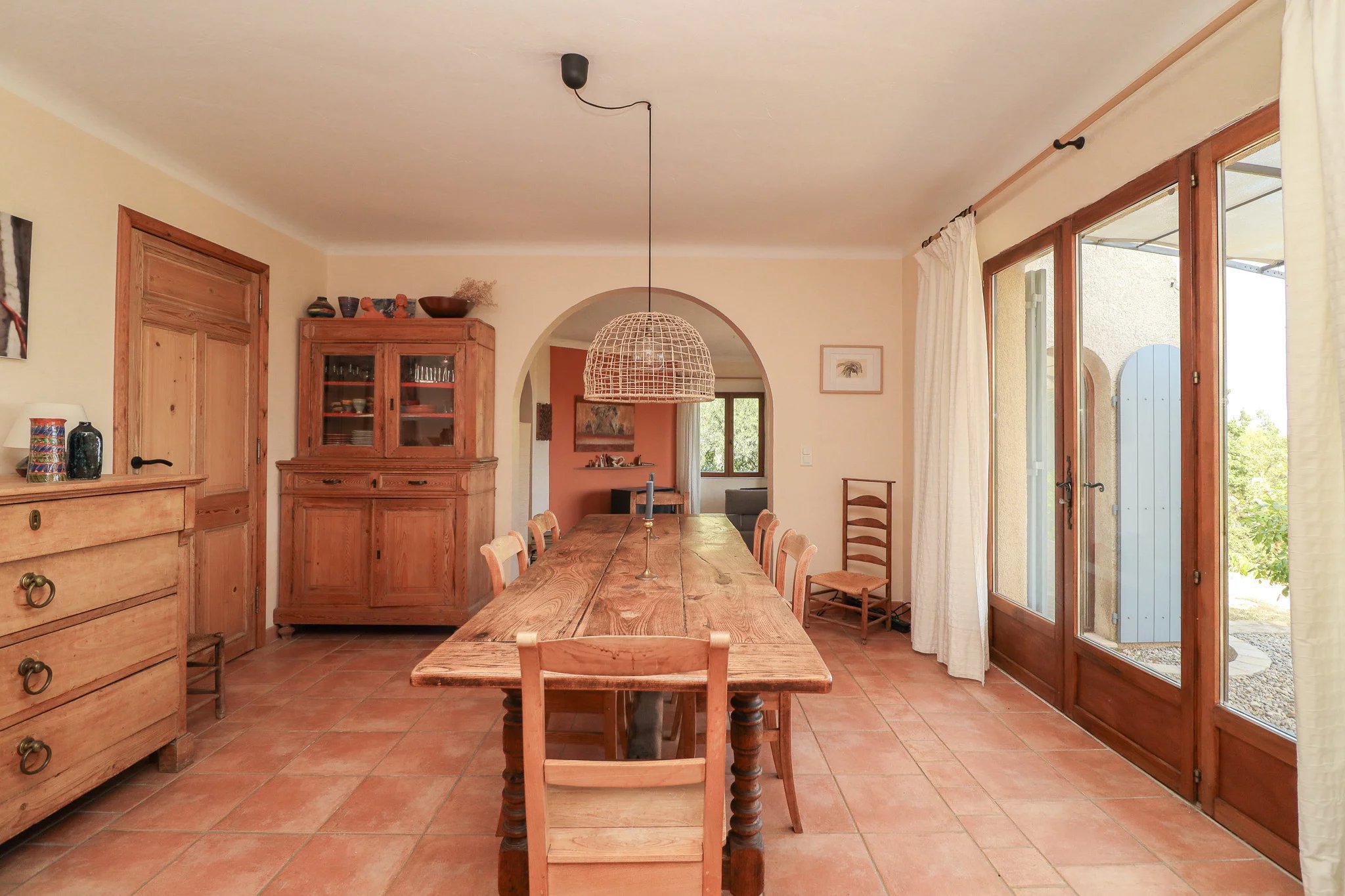B&D France Provence 3416 (19).jpg