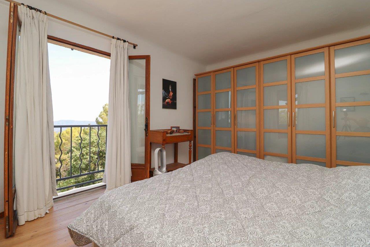 B&D France Provence 3416 (28).jpg
