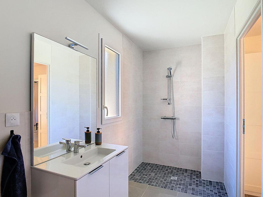 B&D France ref 434033 (12).jpg