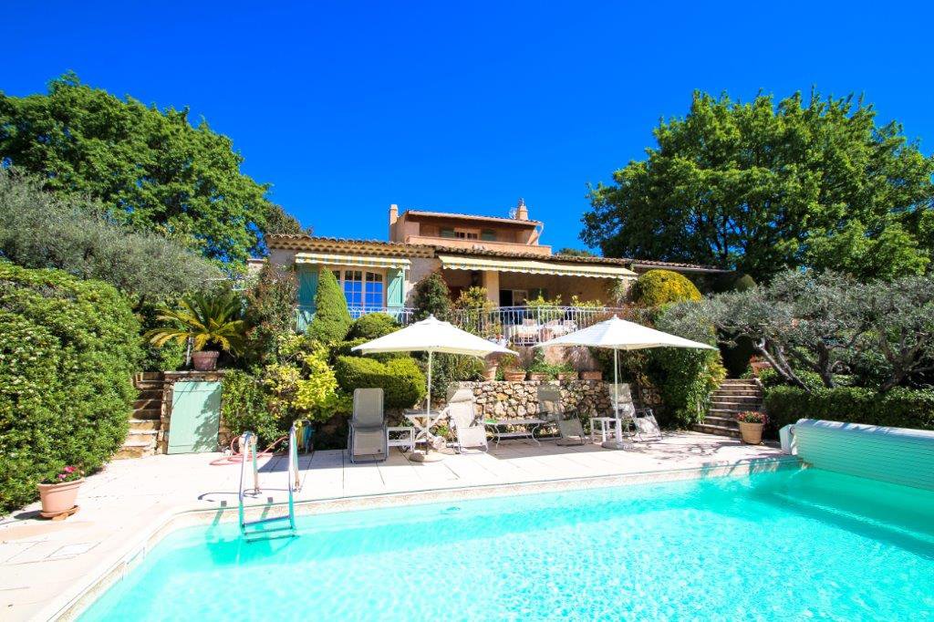 maison Flayosc (4 van 36).jpg